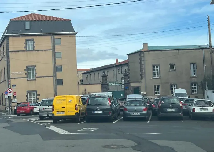 Maisonnette Montferrandaise Proche Tram - 6 Couchages - Tram - Wifi *