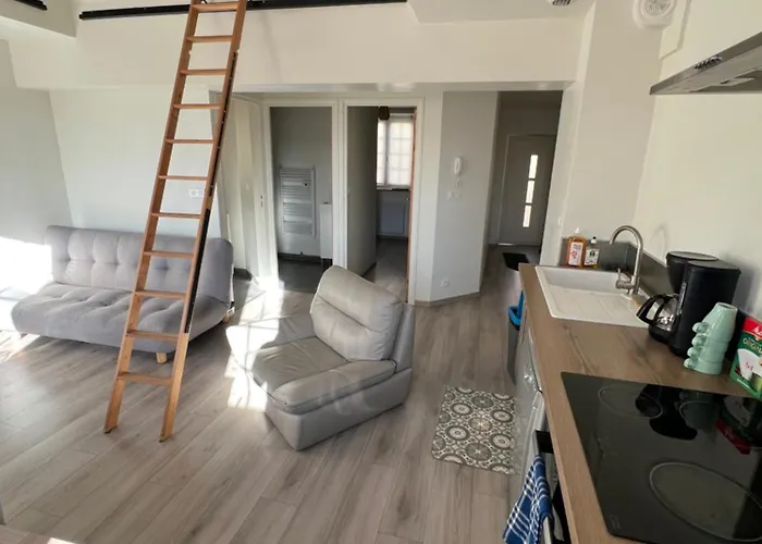 Maisonnette Montferrandaise Proche Tram - 6 Couchages - Tram - Wifi * Clermont-Ferrand